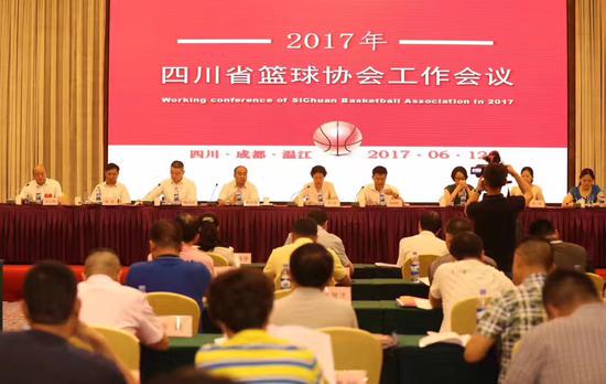 制定篮球交流计划以促进个人技能发展的方法_2